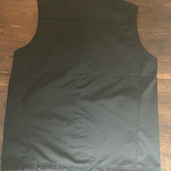 Edwards Vest - Picture 15 of 15